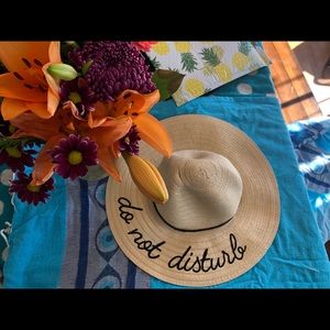Cute “Do not Disturb” Hat